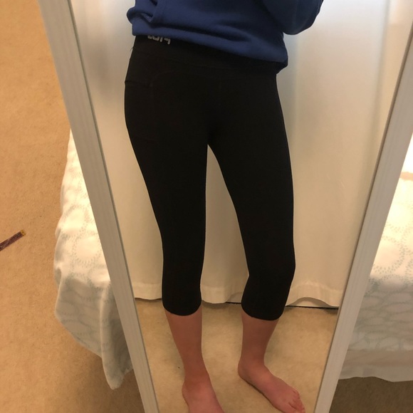 Fila Pants - Fila Sport Crop Legging Size Small
